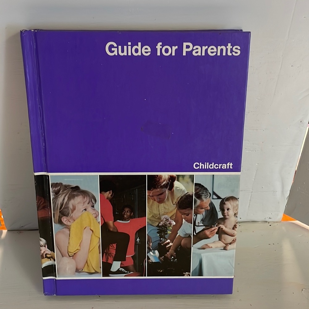 LIKE NEW 1981 Childcraft Volume 15 Fuide for Parents illustrated hardcover book